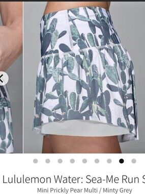 Lululemon Cactus Print Running Shorts - Green & White